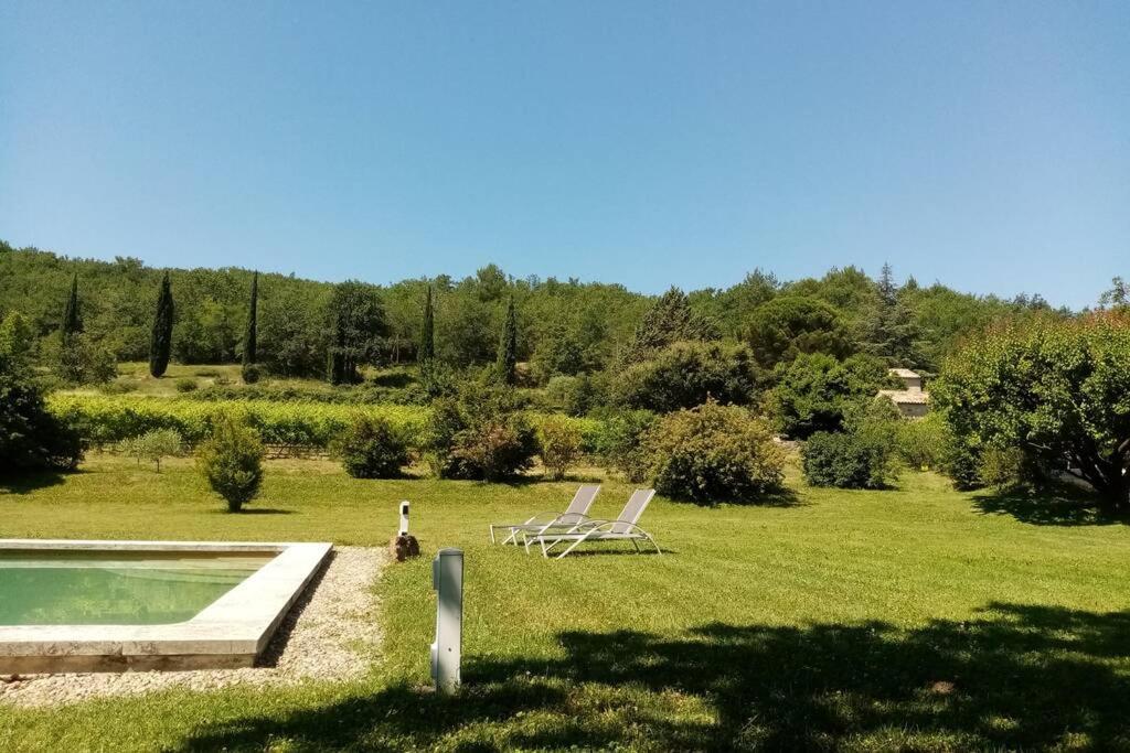 Le Tilleul Lacoste  Exteriér fotografie